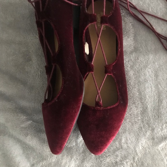 Velvet flats - Picture 2 of 2